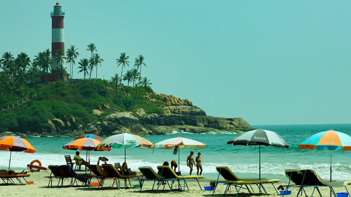 Kovalam Beach: Unveiling Kerala's Hidden Gem - Travel Yojana